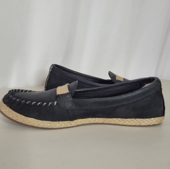 UGG Rozie Espadrille Moccasins - Size 6.5 - Picture 4 of 16